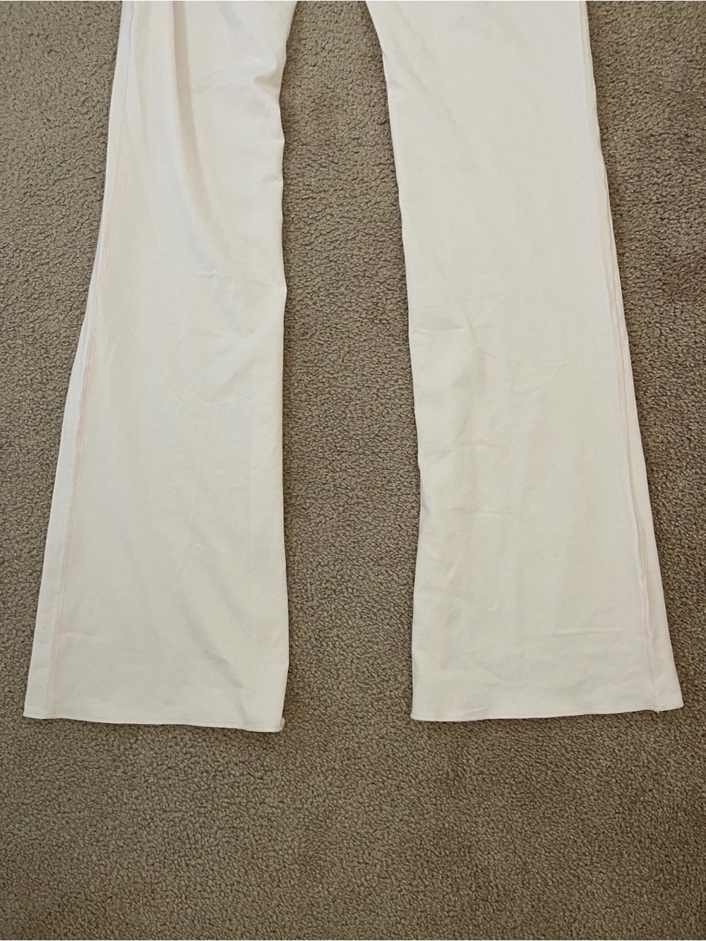 SKIMS Pale Pink Fold Over Pants. - Picture 6 of 7